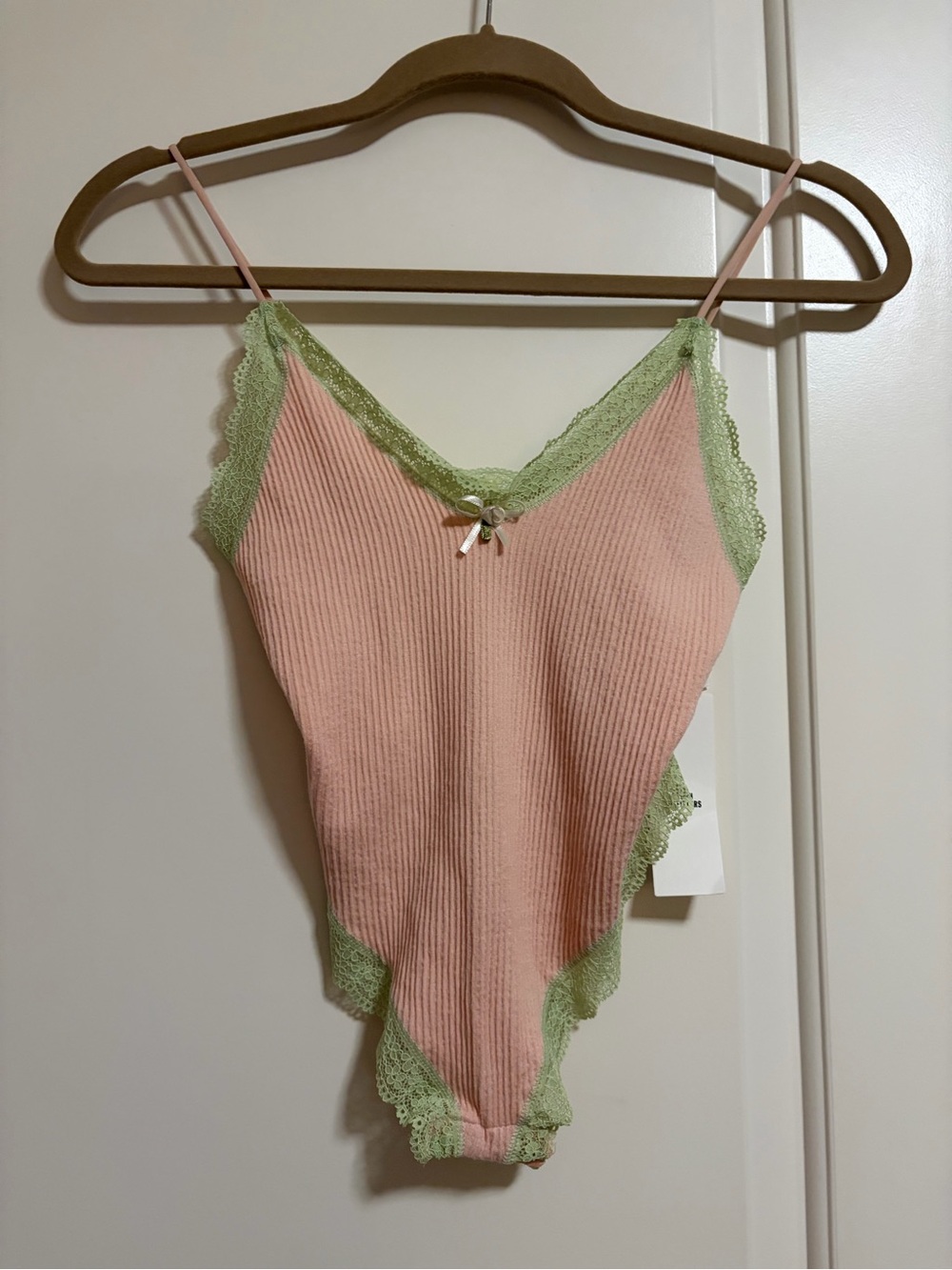 NWT💕💕Ribbed Lace-Trim Chemise Bodysuit outerwear Intimates